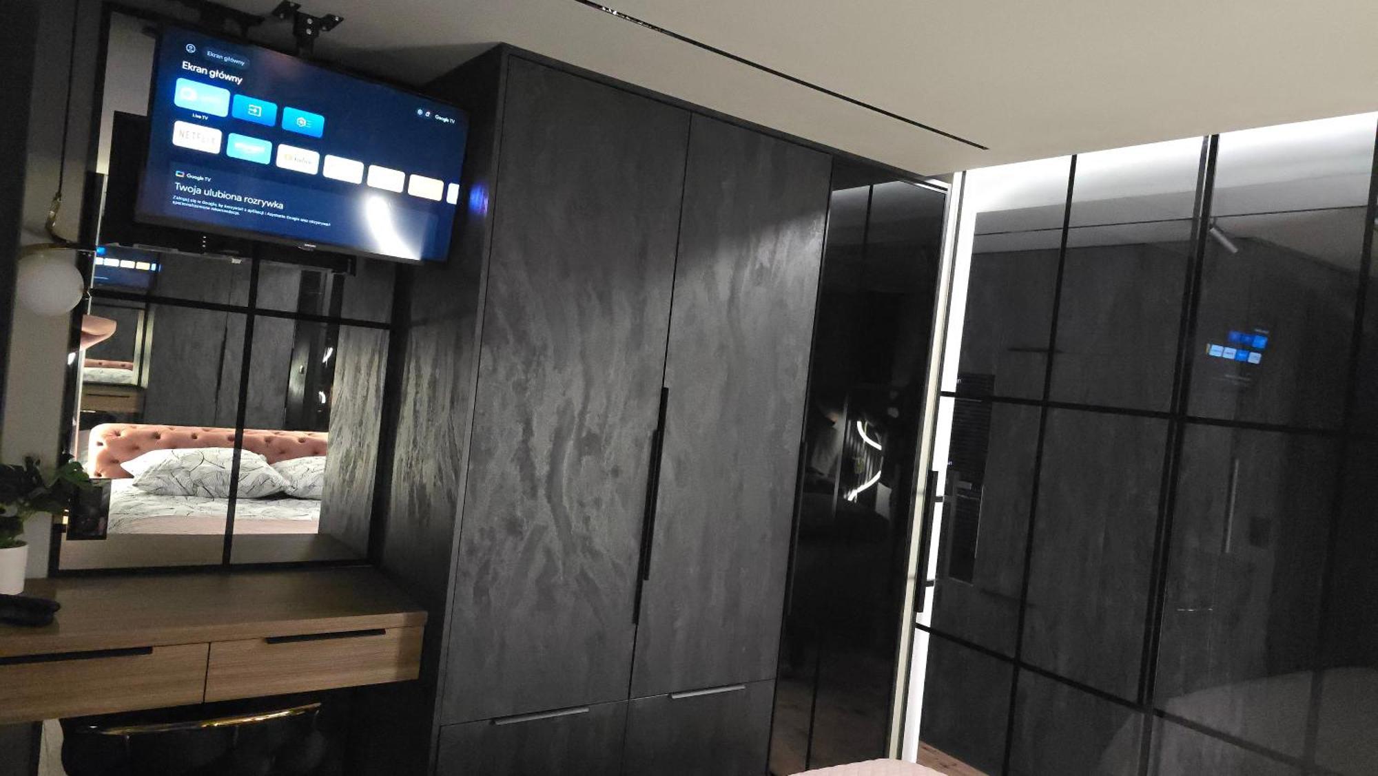 Apartament Dark Prestige New ! - Dostep 24H, Projektor , Garaz Podziemny , Klimatyzacja , Duzy Taras Κίελτσε Εξωτερικό φωτογραφία
