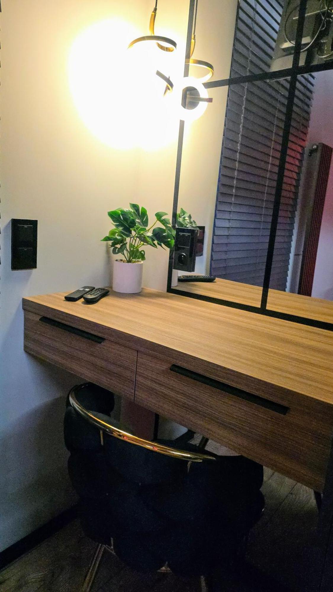 Apartament Dark Prestige New ! - Dostep 24H, Projektor , Garaz Podziemny , Klimatyzacja , Duzy Taras Κίελτσε Εξωτερικό φωτογραφία